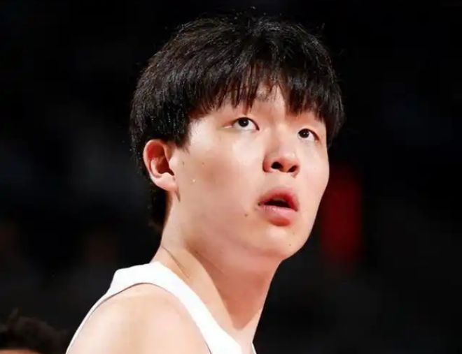 中国女篮30日启程赴澳大利亚拉练，NCAA球员邓雨婷7月到队