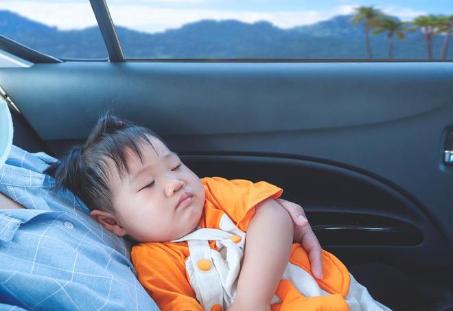 一夜消息：冲突内幕曝光，联盟调查雄鹿，小里令人钦佩