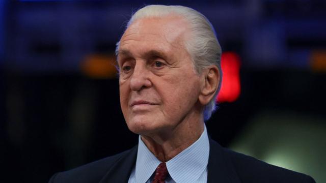 从灯总到阿纳尔迪，五年法网半决赛，竟有三年有人退赛或弃权