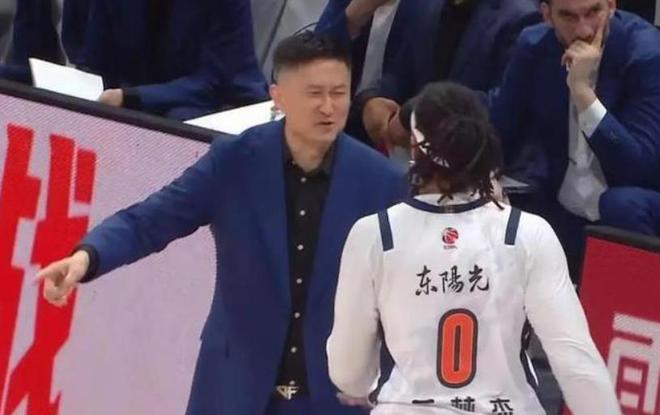 巴萨锋线洗牌，费兰·托雷斯未来悬念揭晓